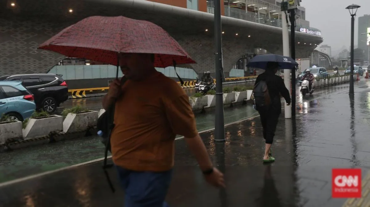 BMKG Peringatkan Hujan Lebat di Jakarta Pusat, Barat, dan Selatan Hari Ini