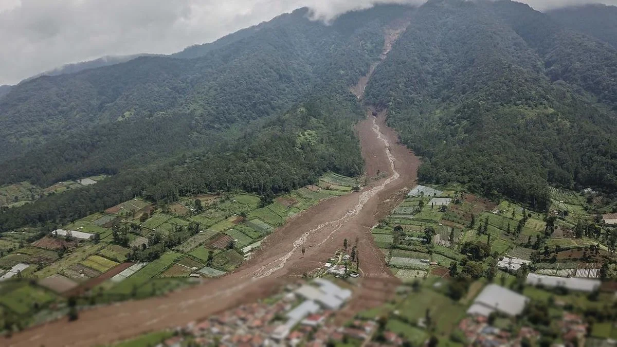Badan Geologi Ungkap Akar Masalah Longsor Cisarua, Warga Diminta Waspada