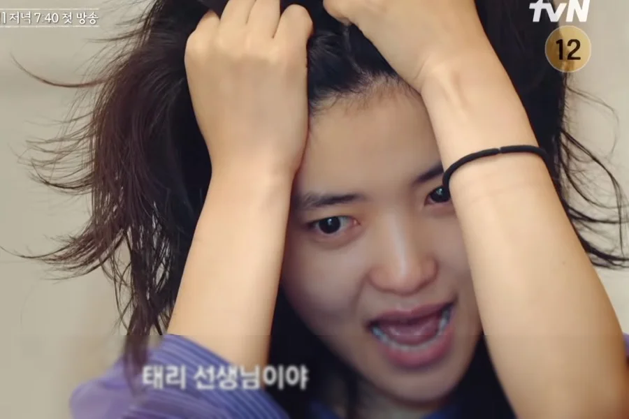 "Curtain Up, Class": Kim Tae Ri Kewalahan Jadi Guru Teater di Variety Show tvN