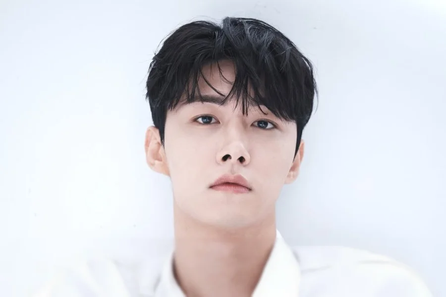 Seo Ji Hun Siap Wajib Militer 3 Februari, Agensi Beri Dukungan