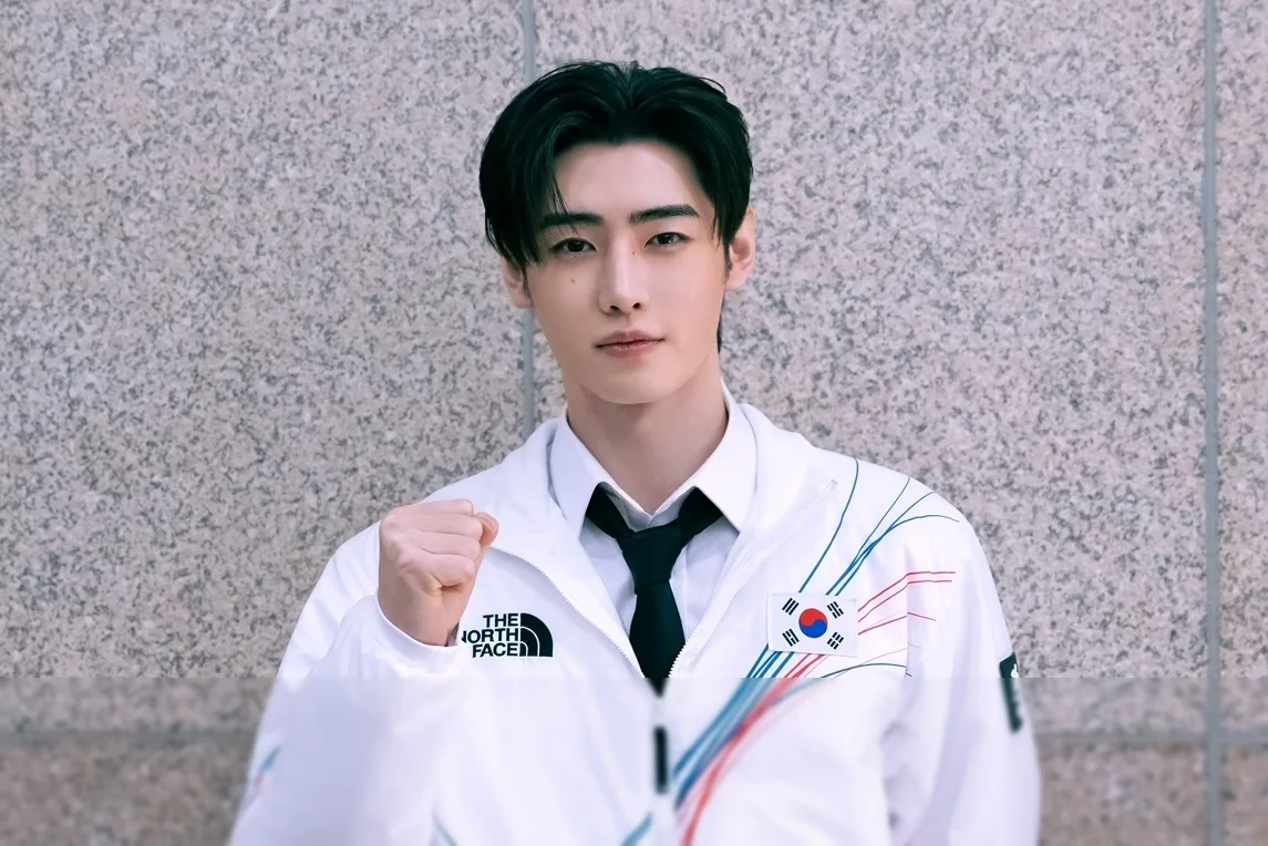 Sunghoon ENHYPEN Pembawa Obor Olimpiade Milano Cortina 2026